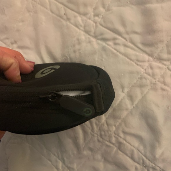 Head phone. Case. 4 for 20$🌸 - Picture 3 of 5